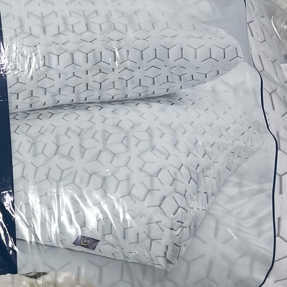 SERTA PERFECT SLEEPER ELITE
2pk Smart Loft Charcoal Pillows - Picture 3 of 3